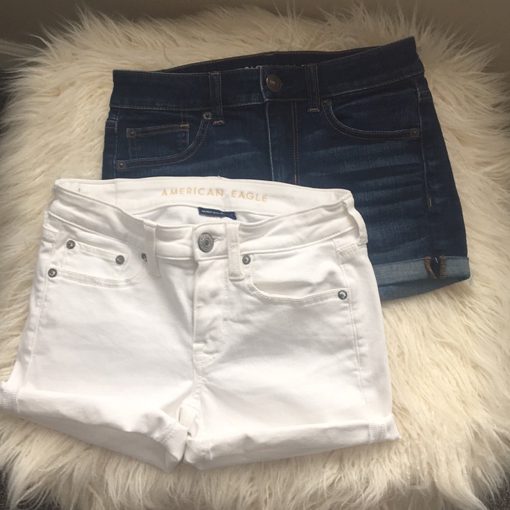 Bundle of 2 American Eagle Jean shorts.